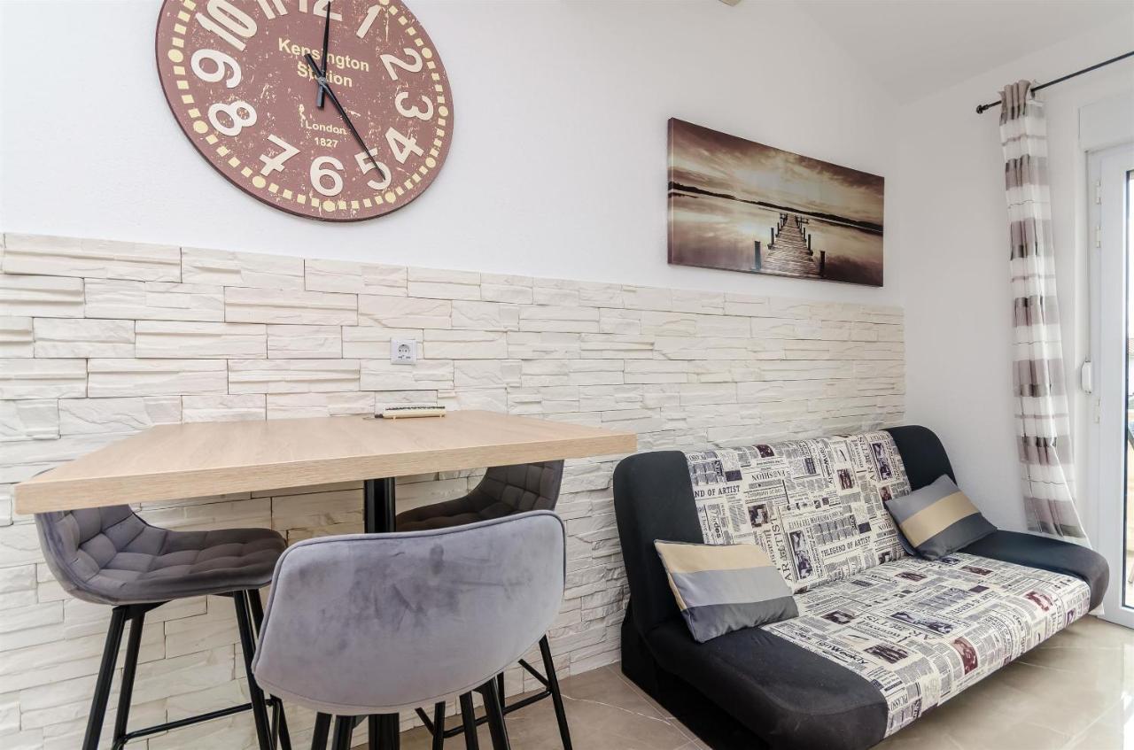 Apartments Marina Trogir Exterior photo
